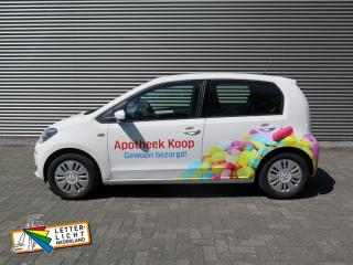 Auto plakken Apotheek VW UP.